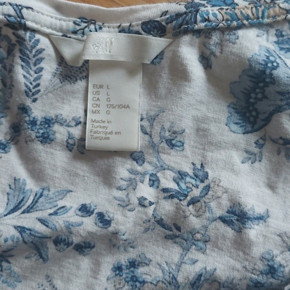 H&M top - Picture 2 of 4